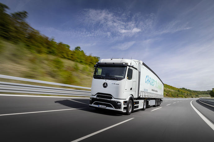 El eActros 600 de Mercedes para larga distancia ya es una realidad