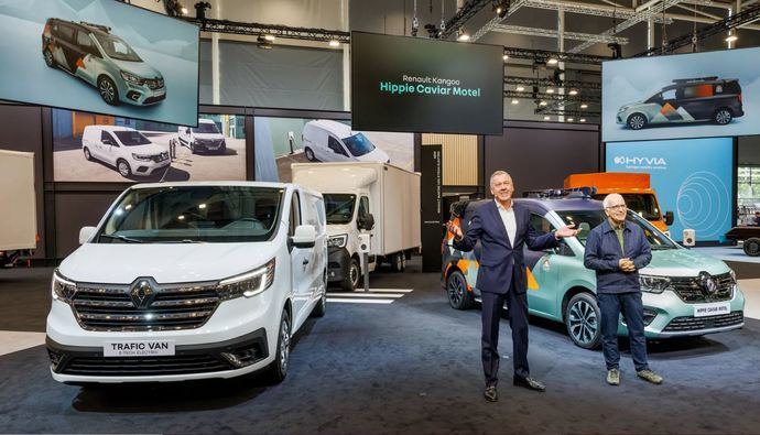Renault amplía su oferta de comerciales electrificados con la Trafic Van e-Tech
