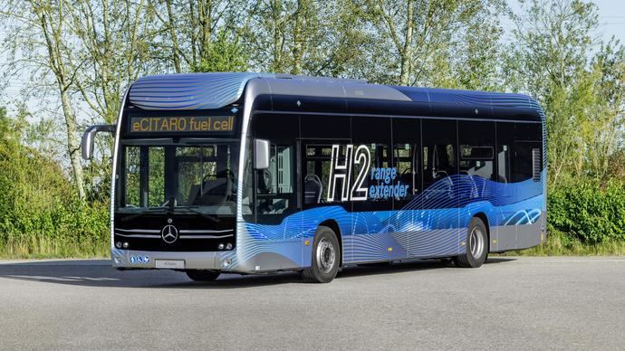 Daimler Buses presentará dos nuevos modelos en Bus2Bus 2024