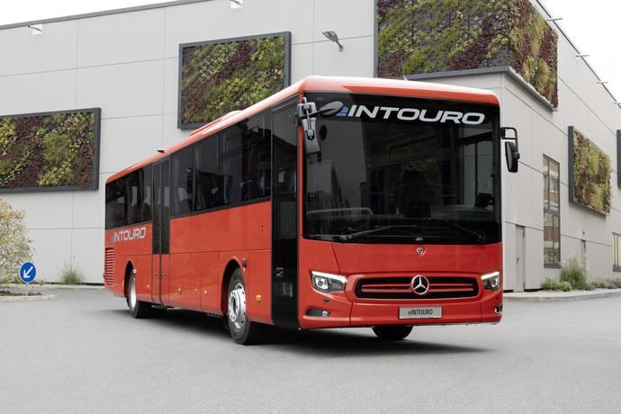 Daimler Buses presenta su primer autobús interurbano eléctrico