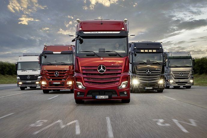 El Mercedes Benz Actros celebra en 2021 su 25 aniversario