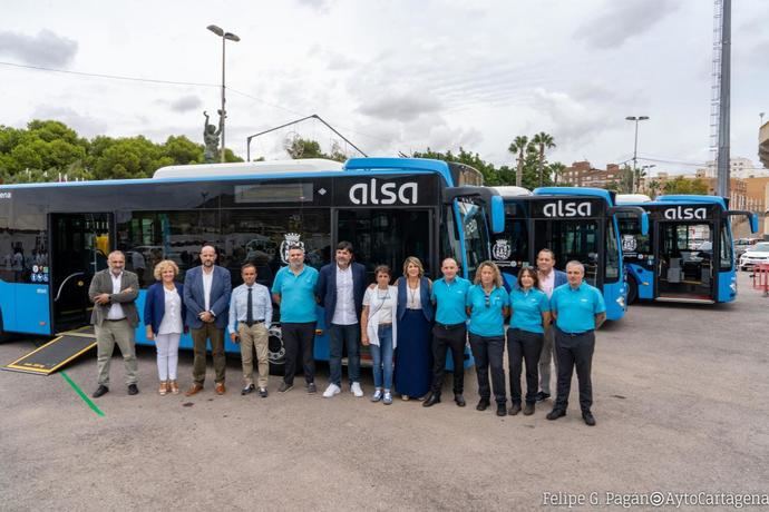 Cartagena incorpora cuatro nuevos autobuses híbridos a su flota