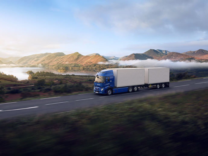 Paso al frente de Renault Trucks: un interior más seguro y equipado