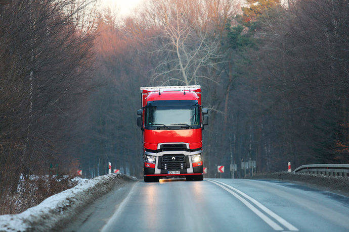 Tres primeras cuotas del renting gratis para la gama T de Renault Trucks