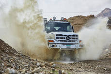 Mercedes-Benz Zetros.