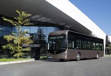 Irizar ie bus de 12 metros de longitud.