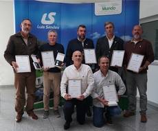 Transportistas de Luis Simoes reciben diploma de honor IRU.