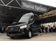 La nueva Sprinter de Mercedes se luce en sus instalaciones de Pinto