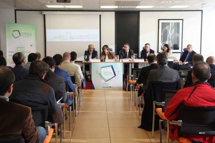 Extremadura analiza las 'Small Smart Cities'