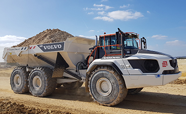 Eiffage escoge dúmperes Volvo equipados con transmisión Allison