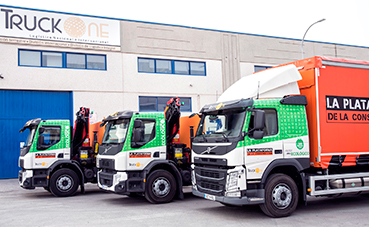 Truck One adquiere dos vehículos Volvo FM GNL y dos Volvo FE GNC