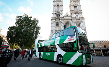 Se inaugura la ruta del autobús eléctrico de Unvi en Londres