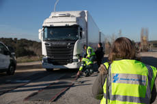 La DGT y el CIAC prueban camiones de 60 toneladas de Scania