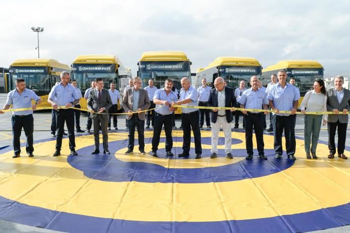 Guaguas Municipales incorpora 12 vehículos y 83 conductores