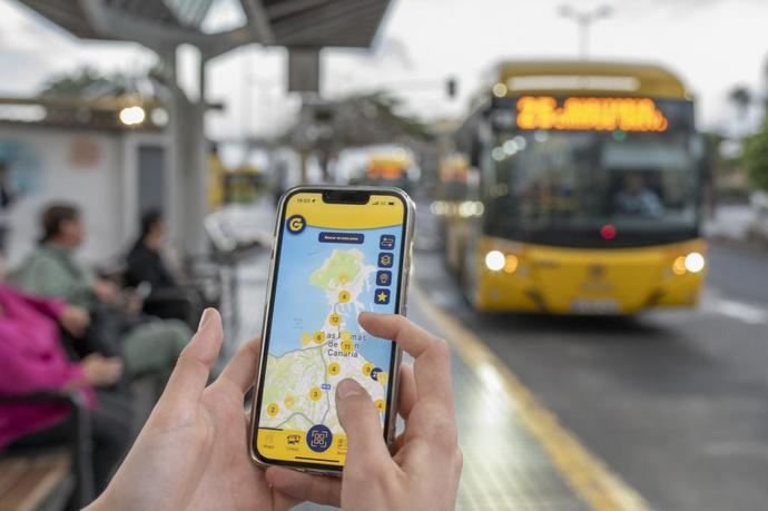 Guaguas Municipales facilita el uso del transporte público para turistas