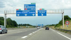 Carretera francesa en Alsacia.
