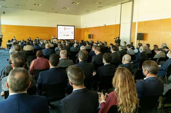 Confebus reúne al Sector en las instalaciones de Ifema Madrid