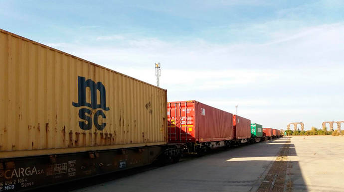 Primer tren desde la Terminal de carga de Mérida