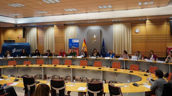 DGT celebra jornada sobre mujer y sistemas de transporte inteligente
