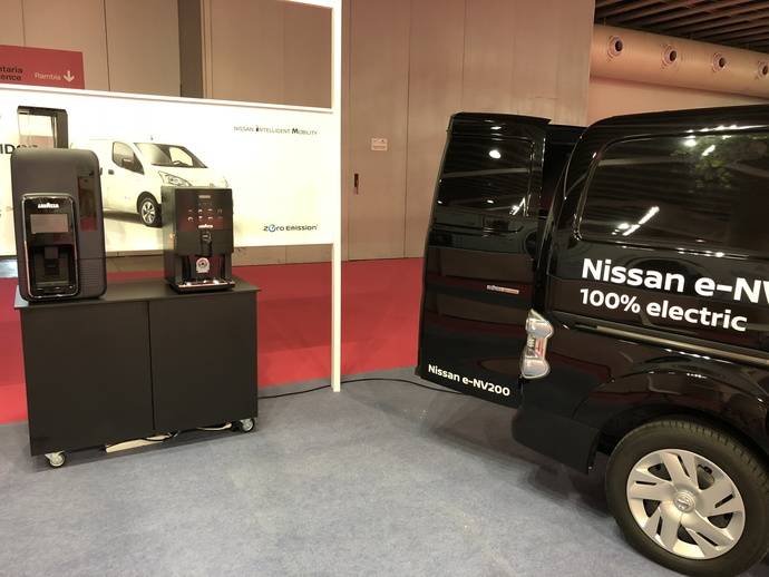 Nissan e-NV200 sirve 300 cafés en Alimentaria