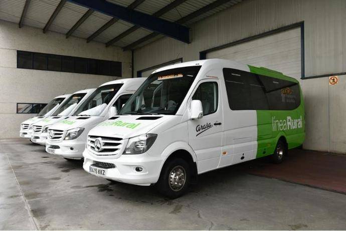 Microbuses rurales de La Rioja.