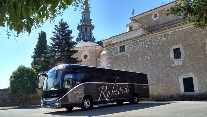 Rubiocar presenta su nueva ﬂota para la provincia de Toledo