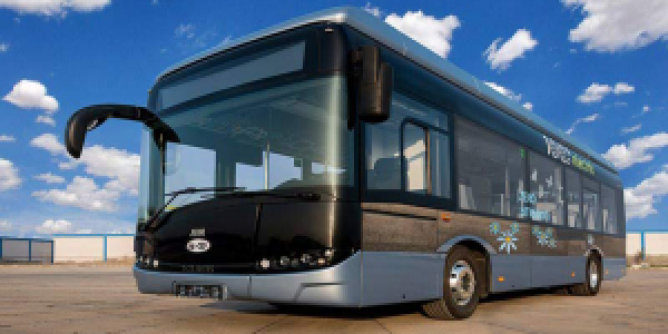 Solaris producirá en serie, en conjunto con JMB Auto, autobuses eléctricos en la India