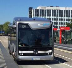 El autobús con CityPilot de Mercedes.