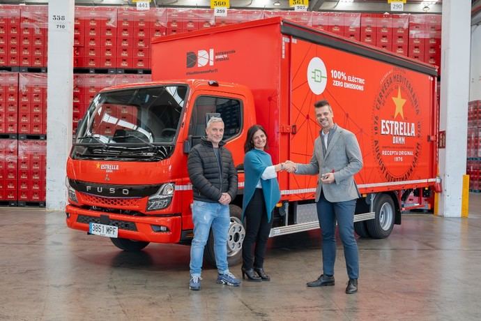 DDI y Fuso consolidan su relación con nuevos camiones eléctricos