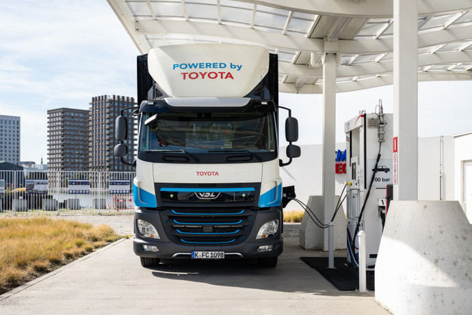 Toyota incorpora camiones de hidrógeno a sus operaciones logísticas