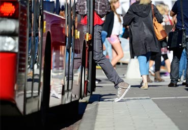 Mejora la oferta y el servicio en el área Alcoi-Alicante