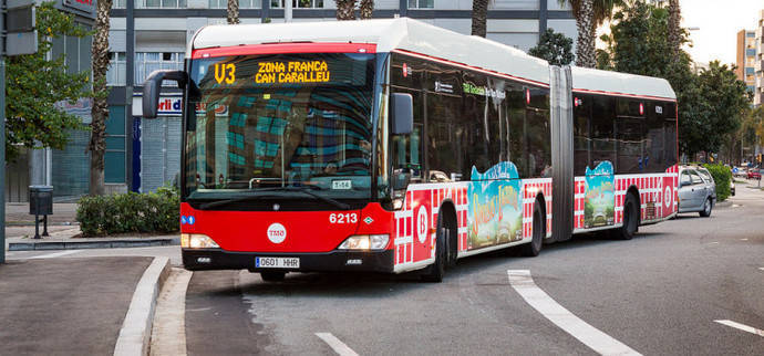 La AMB amplía sus servicios de autobús por la huelga de metro de Barcelona