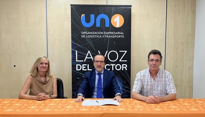 UNO firma un acuerdo con el IES Luis Braille, para impulsar el Sector