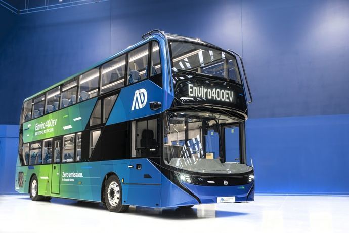 Alexander Dennis presenta el nuevo Enviro400EV para Londres
