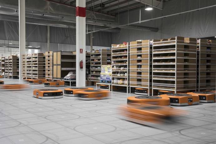 Amazon Robotics llega a dos de los centros logísticos en España
