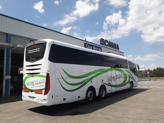 Morcillo incorpora un autocar de Scania e Irizar