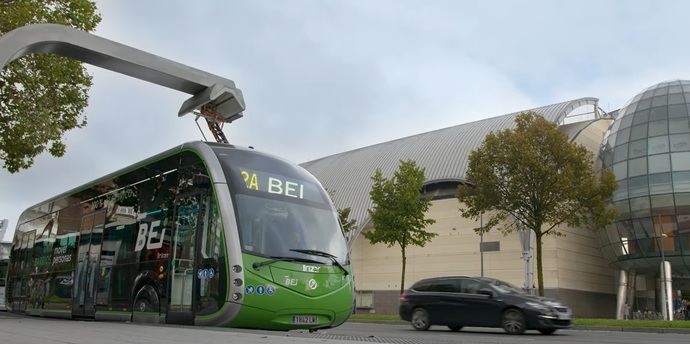 En marcha desde hoy, el autobús eléctrico inteligente de Vitoria (BEI)