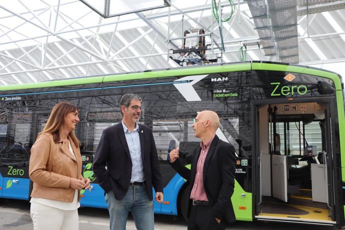 Dbus presenta su nuevo proyecto de electrificación total de su flota