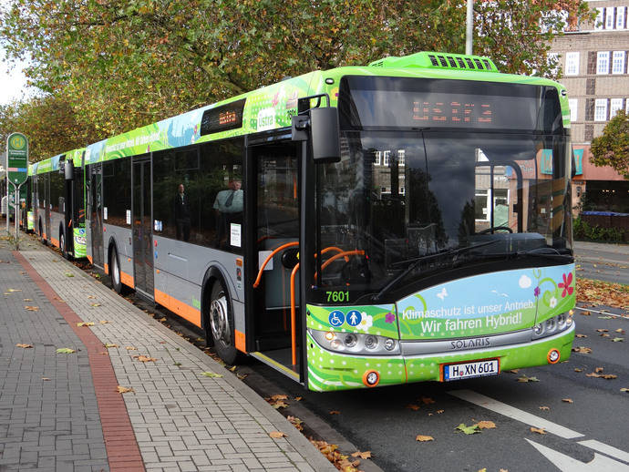 Los Solaris eléctricos llevan la era de la electromovilidad a Hannover