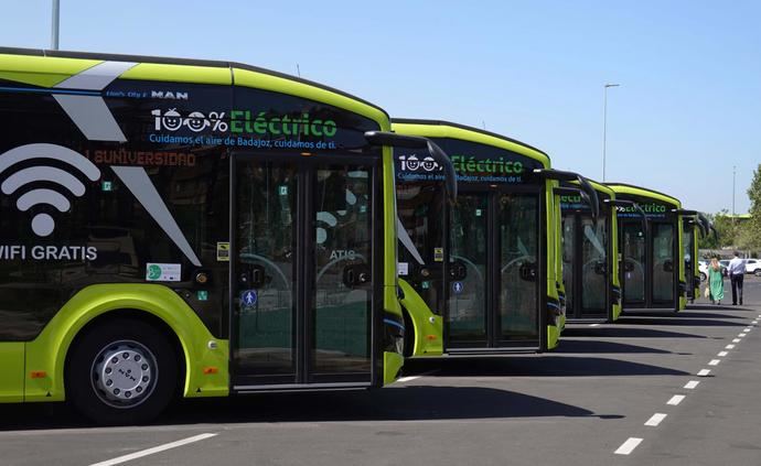 Grupo Ruiz lanza 'Busme', un modelo de transporte inédito en autobús bajo demanda