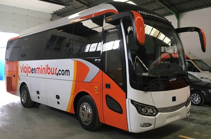 Viaja en Minibús estrena el nuevo King Long C9 Autoportante