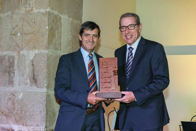 José Alberto Carbonell, director general del Port de Barcelona junto a Miguel Martínez de Lizarrondo, director general de la CETM.