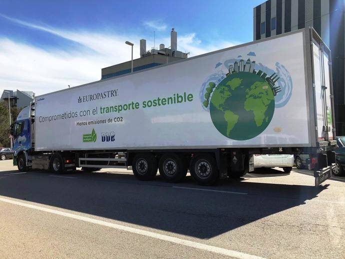 Europastry integra tres camiones de gas natural