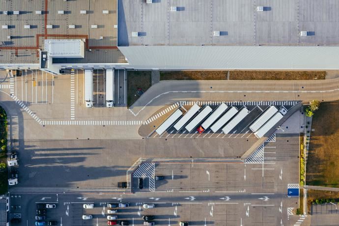 FVET pide fomentar los aparcamientos en áreas industriales estratégicas