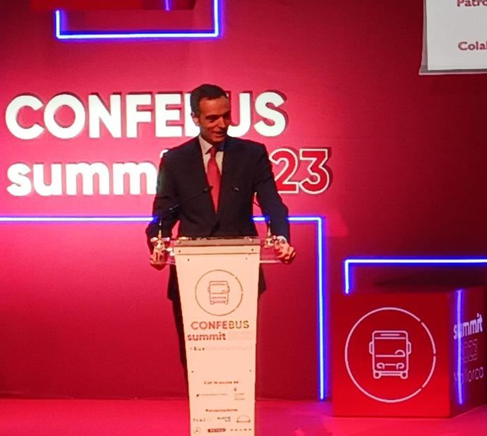 Confebus pone la movilidad en el centro del debate en su II Summit