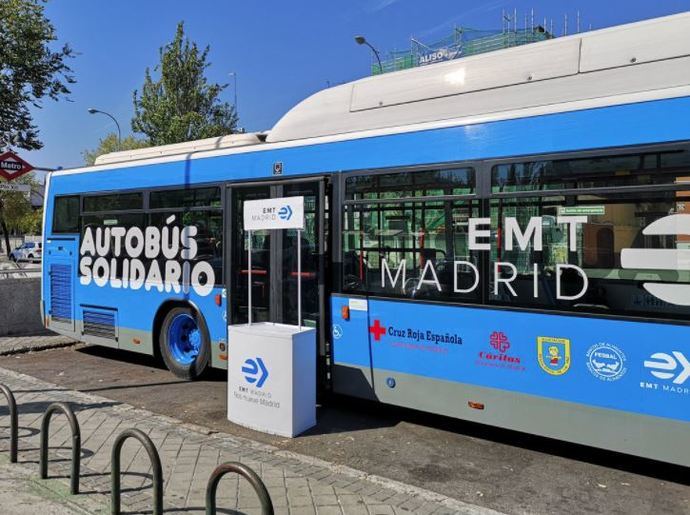 EMT Madrid colabora con la Asociación de Personas Sordociegas de la CM