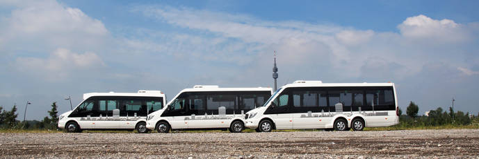 Varios de los modelos de minibús de Mercedes-Benz.