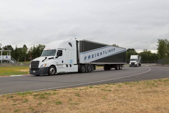 Daimler sitúa el Centro de Investigación de Automatización de Camiones en EE.UU.