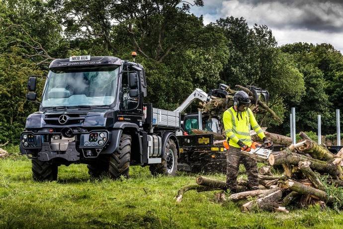 Mercedes presenta el nuevo Unimog U 430