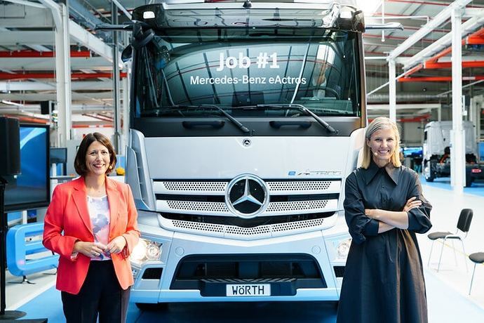 Comienza la producción de eActros eléctricos de batería en Wörth